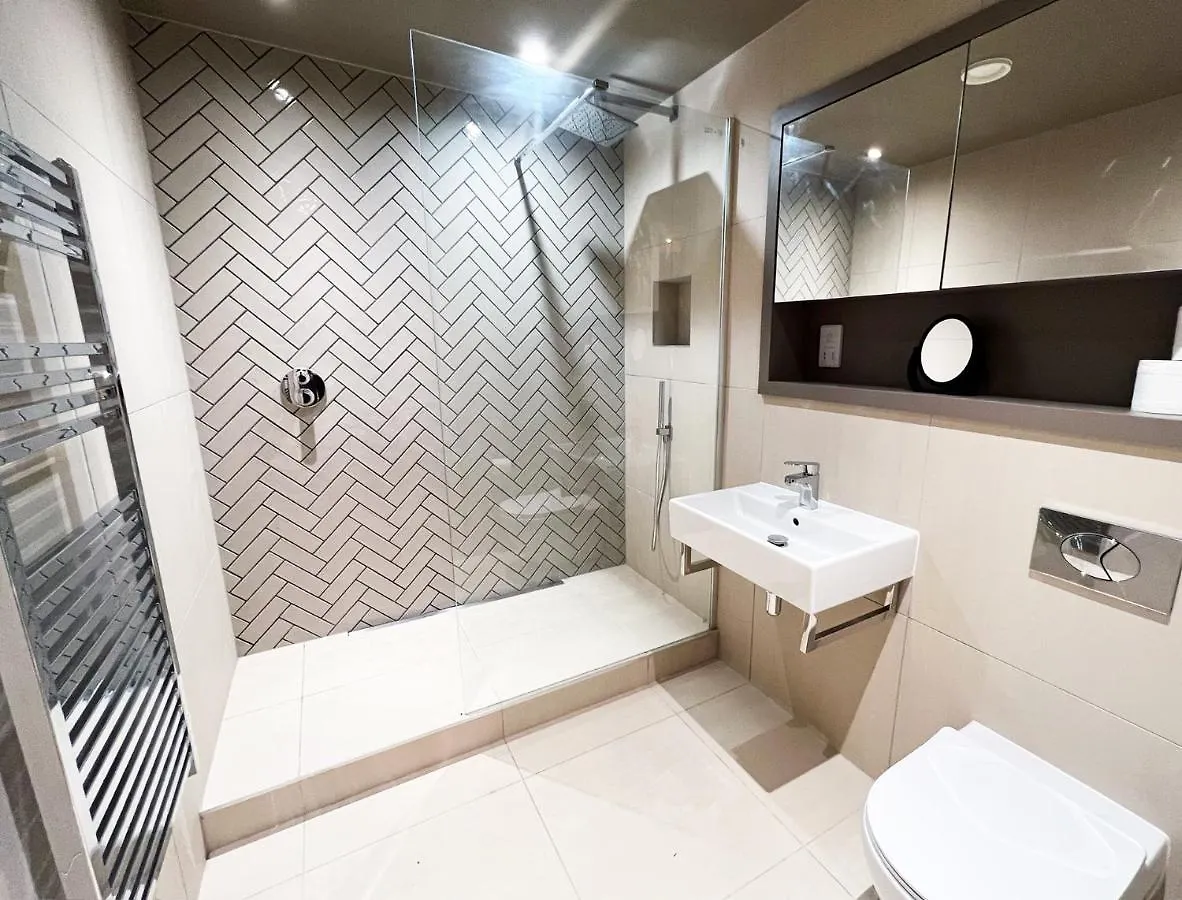 דירה יורק The Aviator'S Attic - Luxury City Centre Retreat בריטניה
